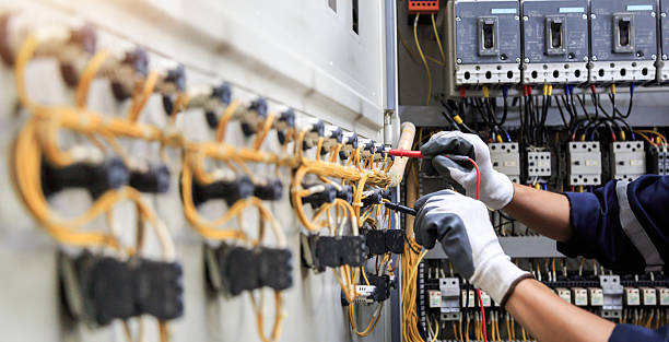 Professional Electrician technician working in Amity, OR